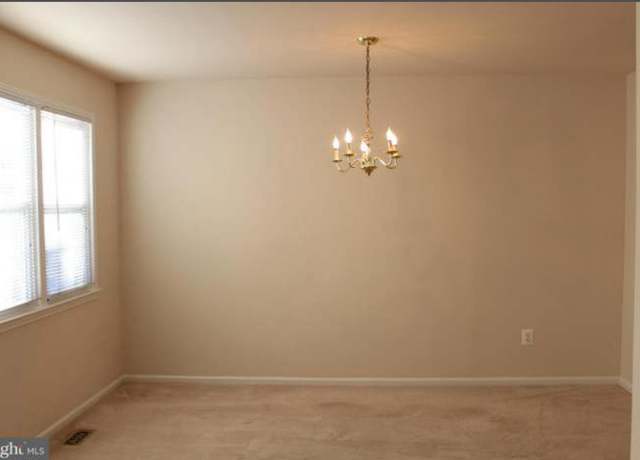 Photo of 7225 Jayhawk St, Annandale, VA 22003