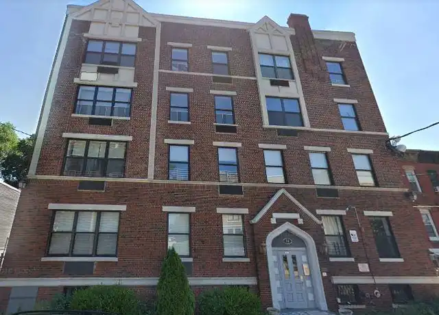 Property at 14 Park St Unit P2, Jersey City, NJ, 07304, 2 beds, 1 bath, [object Object]