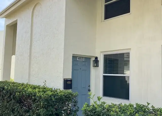 Property at 4513 La Carmen Ct Unit 1, Tampa, FL, 33611, 2 beds, 1.5 baths, [object Object]