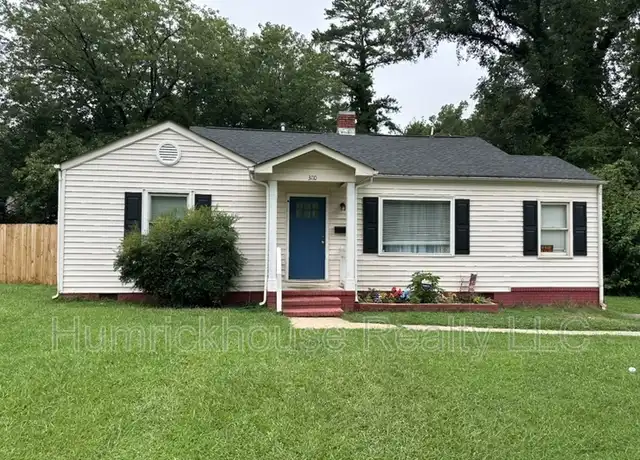 Property at 3110 Wynmore Pl, Charlotte, NC, 28208, 3 beds, 2 baths, [object Object]