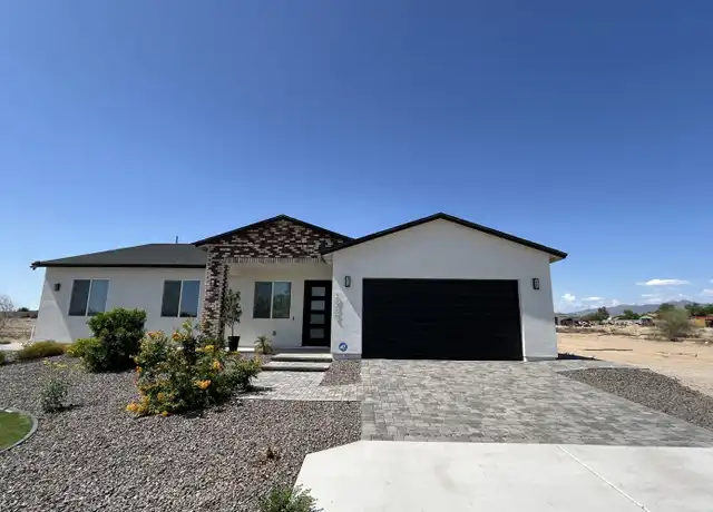 Property at 30206 W Portland St, Buckeye, AZ, 85396, 5 beds, 3 baths, [object Object]