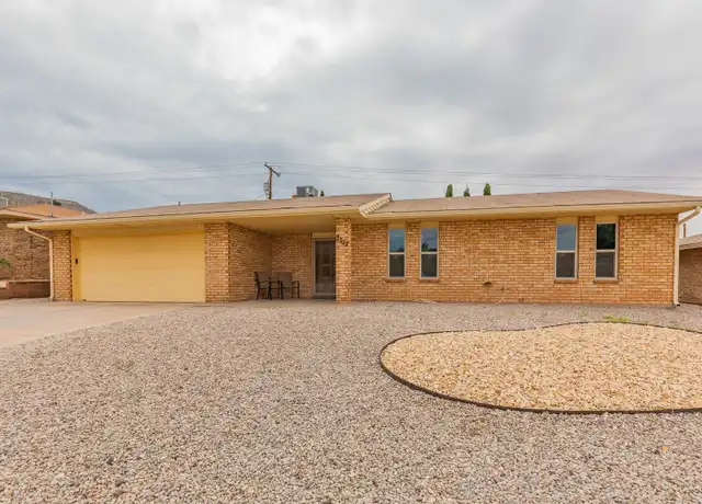 Property at 2702 Abbott Ave, Alamogordo, NM, 88310, 3 beds, 2 baths, [object Object]