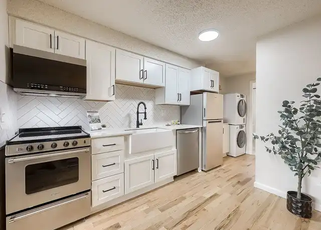 Property at Aspen Arms - 335 N Sherman St, Denver, CO, 80203, 1 bed, 1 bath, [object Object]