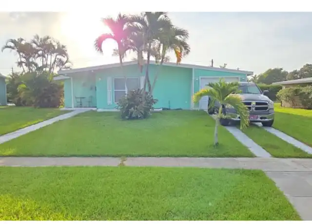 Property at 3181 SE Pruitt Rd, Port Saint Lucie, FL, 34952, 2 beds, 1 bath, [object Object]