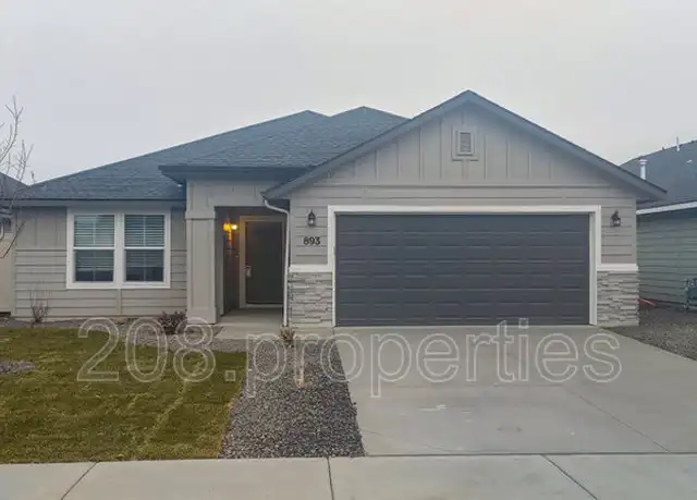 Property at 893 N Bowknot Lake Ave, Star, ID, 83669, 3 beds, 2 baths, [object Object]