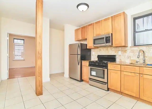 Property at 557 W 144th St, New York, NY, 10031, 3 beds, 2 baths, [object Object]