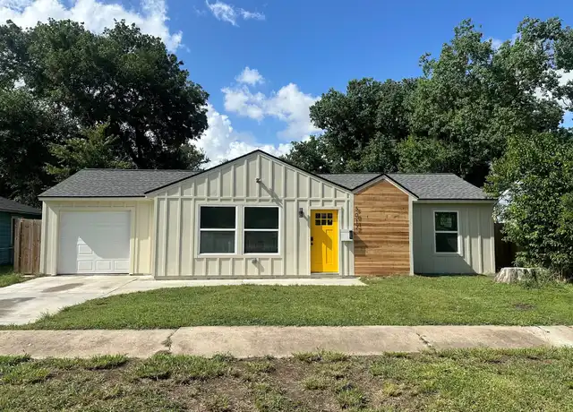 Property at 5017 Kenilwood Dr, Houston, TX, 77033, 3 beds, 2 baths, [object Object]