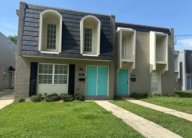 Property at 207 W Kenilworth St, New Orleans, LA, 70124, 3 beds, 2.5 baths, [object Object]