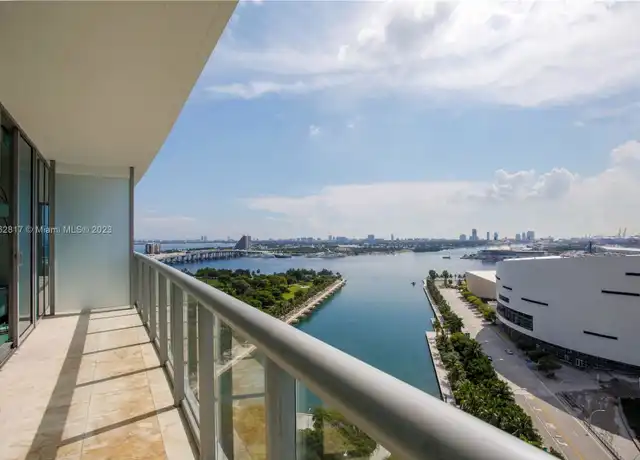Property at 888 Biscayne Blvd, Miami, FL, 33132, 1 bed, 1 bath, [object Object]