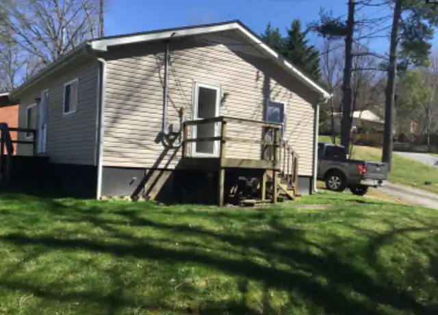 Property at 109 V I P Rd, Johnson City, TN, 37601, 2 beds, 1 bath, [object Object]