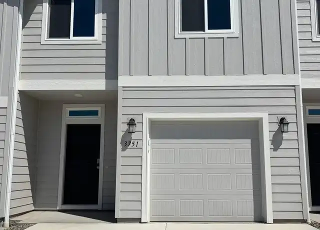 Property at 3751 S Roosevelt Pl, Kennewick, WA, 99338, 3 beds, 2.5 baths, [object Object]