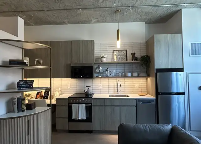 Property at 836 N Wells St Unit E3g, Chicago, IL, 60607, 0 beds, 1 bath, [object Object]