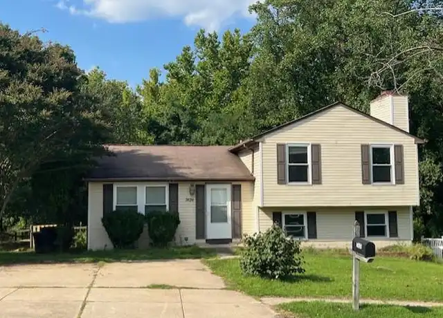 Property at 7826 Grassy Garth, Elkridge, MD, 21075, 3 beds, 2.5 baths, [object Object]