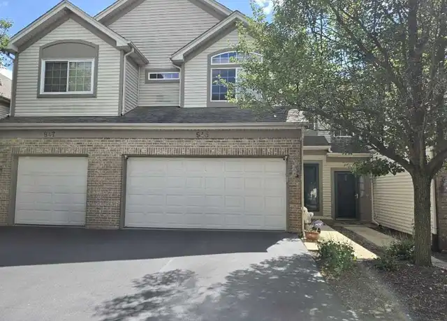 Property at 945 Parkhill Cir, Aurora, IL, 60502, 2 beds, 2.5 baths, [object Object]