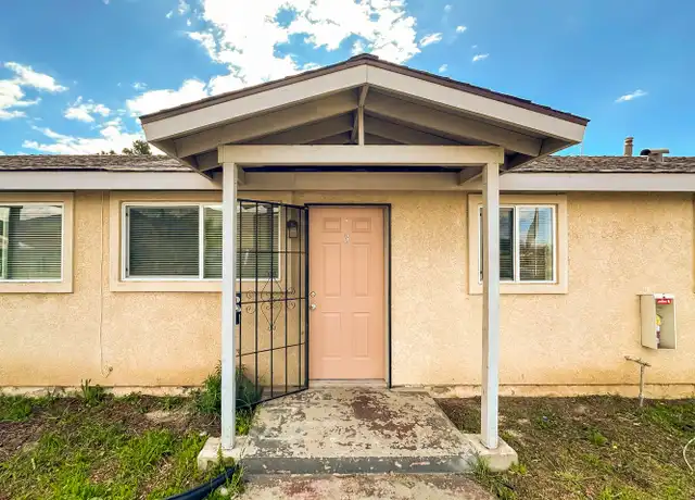Property at 950 E Main St Unit 3, San Jacinto, CA, 92583, 1 bed, 1 bath, [object Object]
