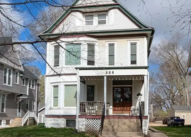 Property at 511 S 2nd St Unit PH, Rockford, IL, 61104, 3 beds, 1 bath, [object Object]