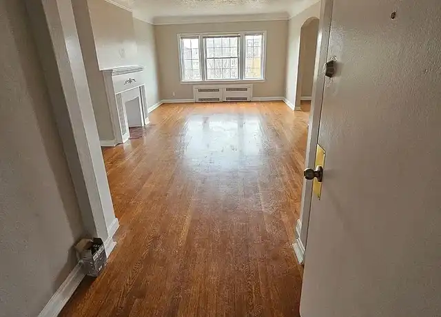 Property at The Residences at Shaker Square - 12701 Shaker Blvd, Cleveland, OH, 44120, 1-3 bed, 1-1.5 bath, [object Object]