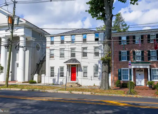 Property at 307 Kings Hwy E Unit 4, Haddonfield, NJ, 08033, 1 bed, 1 bath, [object Object]