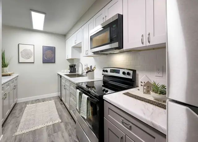 Photo of 932 S Helena Way, Aurora, CO 80017