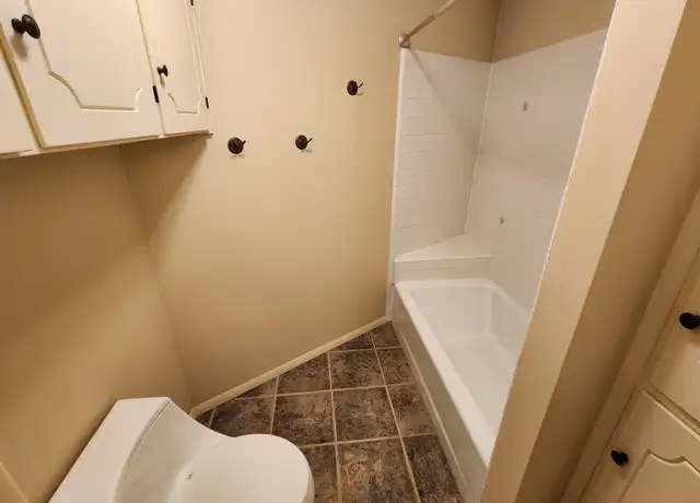 Property at 1932 E 25th St, Idaho Falls, ID, 83404, 4 beds, 3 baths, [object Object]