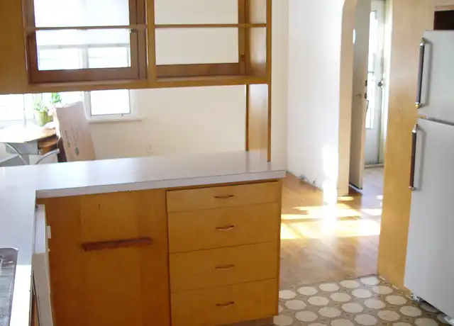 Property at 11 7th St E, Kalispell, MT, 59901, 1 bed, 1 bath, [object Object]