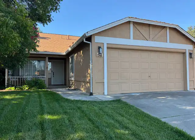 Property at 1348 E Gum Ave, Woodland, CA, 95776, 3 beds, 2 baths, [object Object]
