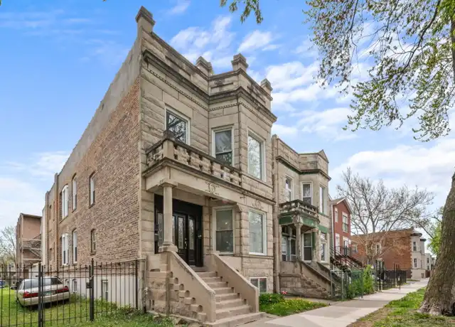 Property at 1651 S Drake Ave Unit 2, Chicago, IL, 60623, 3 beds, 1 bath, [object Object]