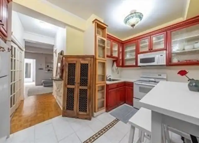 Property at 21 Beacon St Unit 2G, Boston, MA, 02108, 1 bed, 1 bath, [object Object]