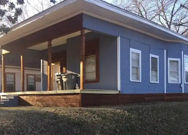 Property at 3401 S Harwood St, Dallas, TX, 75215, 3 beds, 1 bath, [object Object]