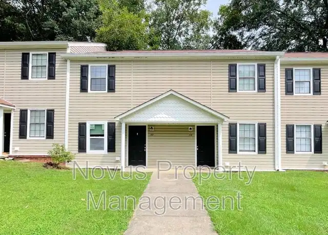 Property at 717 South St, Carrollton, GA, 30117, 2 beds, 1.5 baths, [object Object]