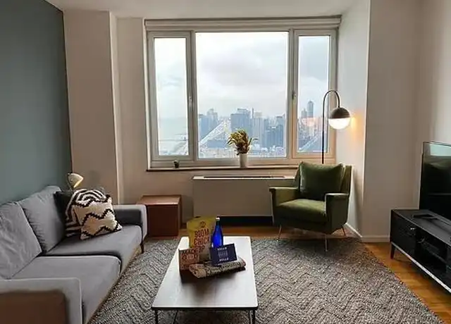 Property at 635 W 42nd St Unit 22J, New York, NY, 10036, 3 beds, 2 baths, [object Object]