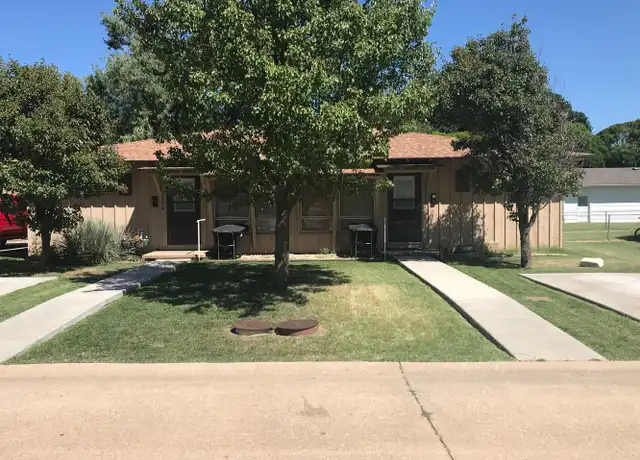 Property at 2114 Tyler St, Great Bend, KS, 67530, 2 beds, 1 bath, [object Object]