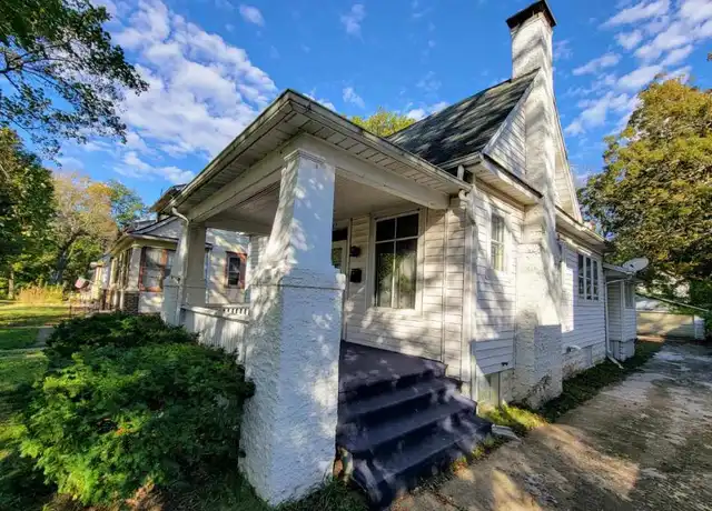 Property at 1436 W Macon St, Decatur, IL, 62522, 3 beds, 1 bath, [object Object]