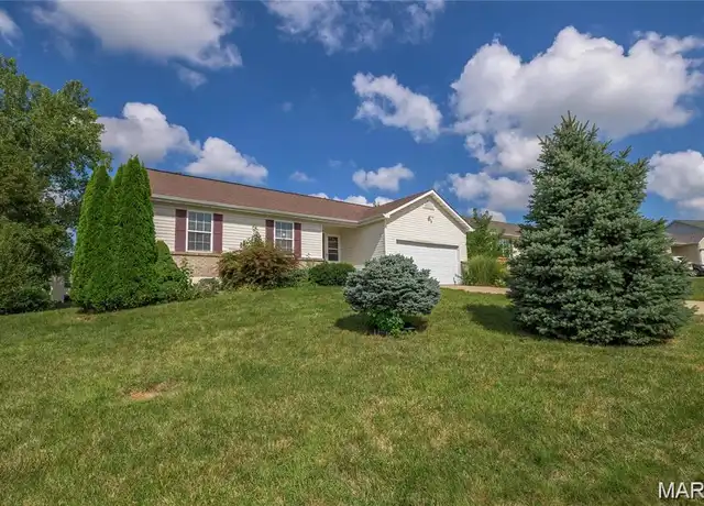 Property at 13 Red Coat Way Ct, O Fallon, MO, 63366, 3 beds, 2 baths, [object Object]