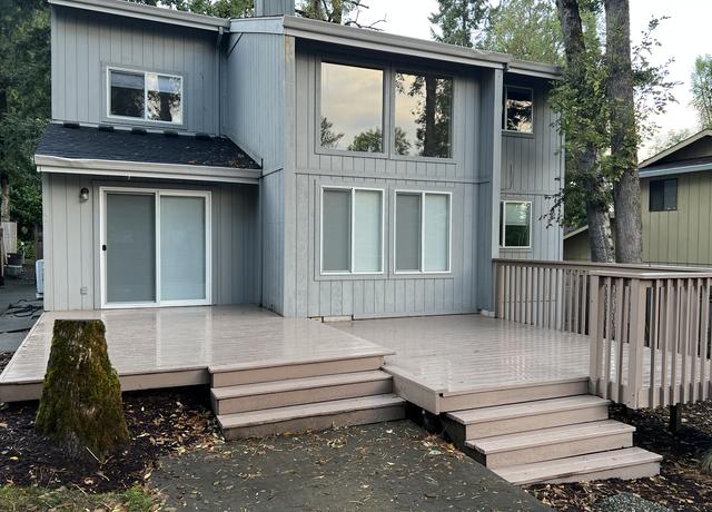 Photo of 2778 Robinwood Way, West Linn, OR 97068