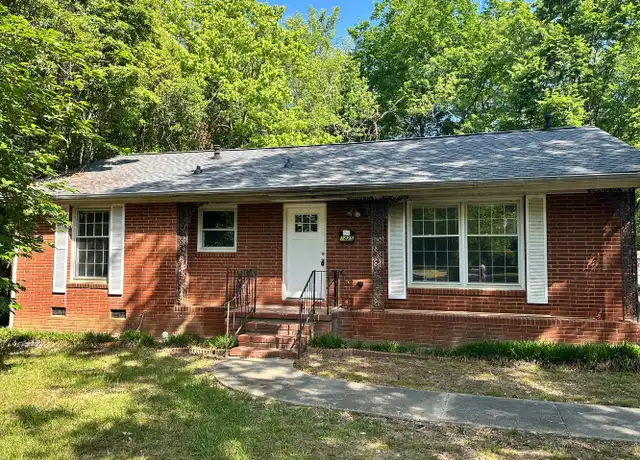 Property at 1425 Woodhill Ln, Charlotte, NC, 28205, 3 beds, 1 bath, [object Object]