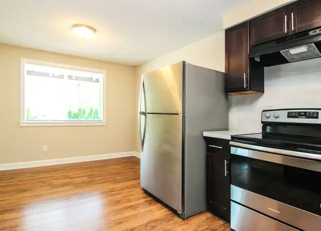 Property at 501 SE Davis St Apt 9, McMinnville, OR, 97128, 2 beds, 1 bath, [object Object]