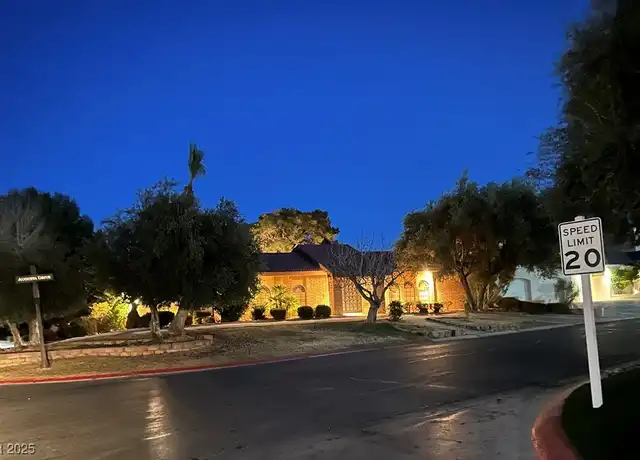 Property at 2840 Augusta Dr, Las Vegas, NV, 89109, 3 beds, 3.5 baths, [object Object]