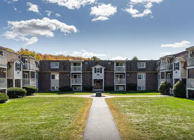 Photo of 22 Yorkshire Ter, Shrewsbury, MA 01545