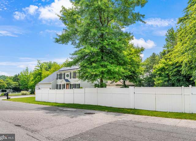 Photo of 523 Lincoln Dr, Glen Burnie, MD 21060