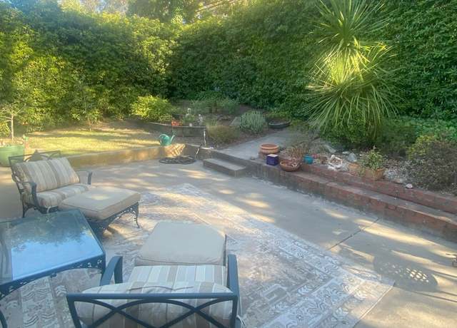 Photo of 2227 Sycamore Canyon Rd, Santa Barbara, CA 93108