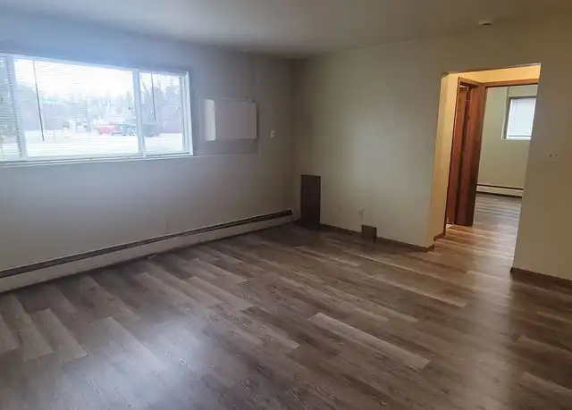Property at 2505 Minnesota Ave NW Unit 2505MN-01, Bemidji, MN, 56601, 2 beds, 1 bath, [object Object]