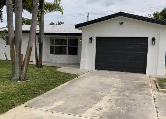 Property at 454 SW 2nd Ave, Boynton Beach, FL, 33435, 3 beds, 2 baths, [object Object]