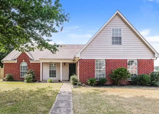 Property at 2708 Baird Dr, Southaven, MS, 38672, 3 beds, 2 baths, [object Object]