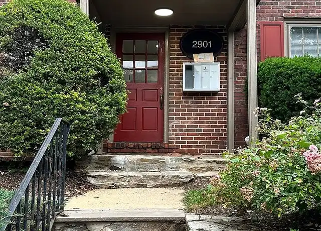 Property at Carlton Park Apartments - 2901 Woodpipe Ln, Philadelphia, PA, 19129, 2 beds, 1 bath, [object Object]
