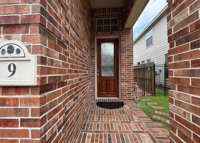 Property at 6222 Skyline Dr #9, Houston, TX, 77057, 3 beds, 2.5 baths, [object Object]
