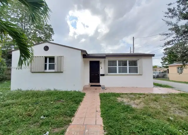 Property at 1018 S 29th Ave, Hollywood, FL, 33020, 2 beds, 1 bath, [object Object]
