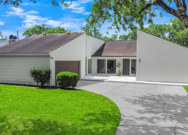 Property at 4306 Shady Springs Dr, Seabrook, TX, 77586, 5 beds, 2.5 baths, [object Object]