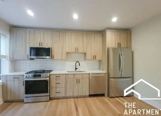 Property at 2019 W Ainslie St, Chicago, IL, 60625, 1 bed, 1 bath, [object Object]