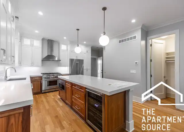 Property at 4133 N Kenmore Ave Unit 2S, Chicago, IL, 60613, 3 beds, 2.5 baths, [object Object]